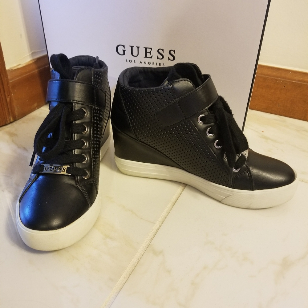 Guess Wedge Boot Size 6 - image 5